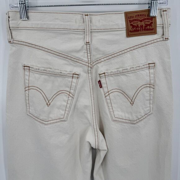 Levi's Cream Straight Leg Jeans - Picture 6 of 8
